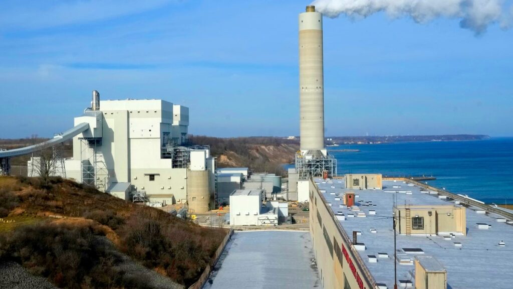 Applications open for Wisconsin energy bill assistance this winter