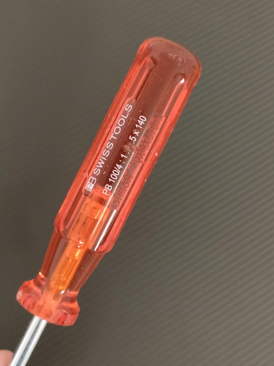 These screwdrivers stink These screwdrivers stink