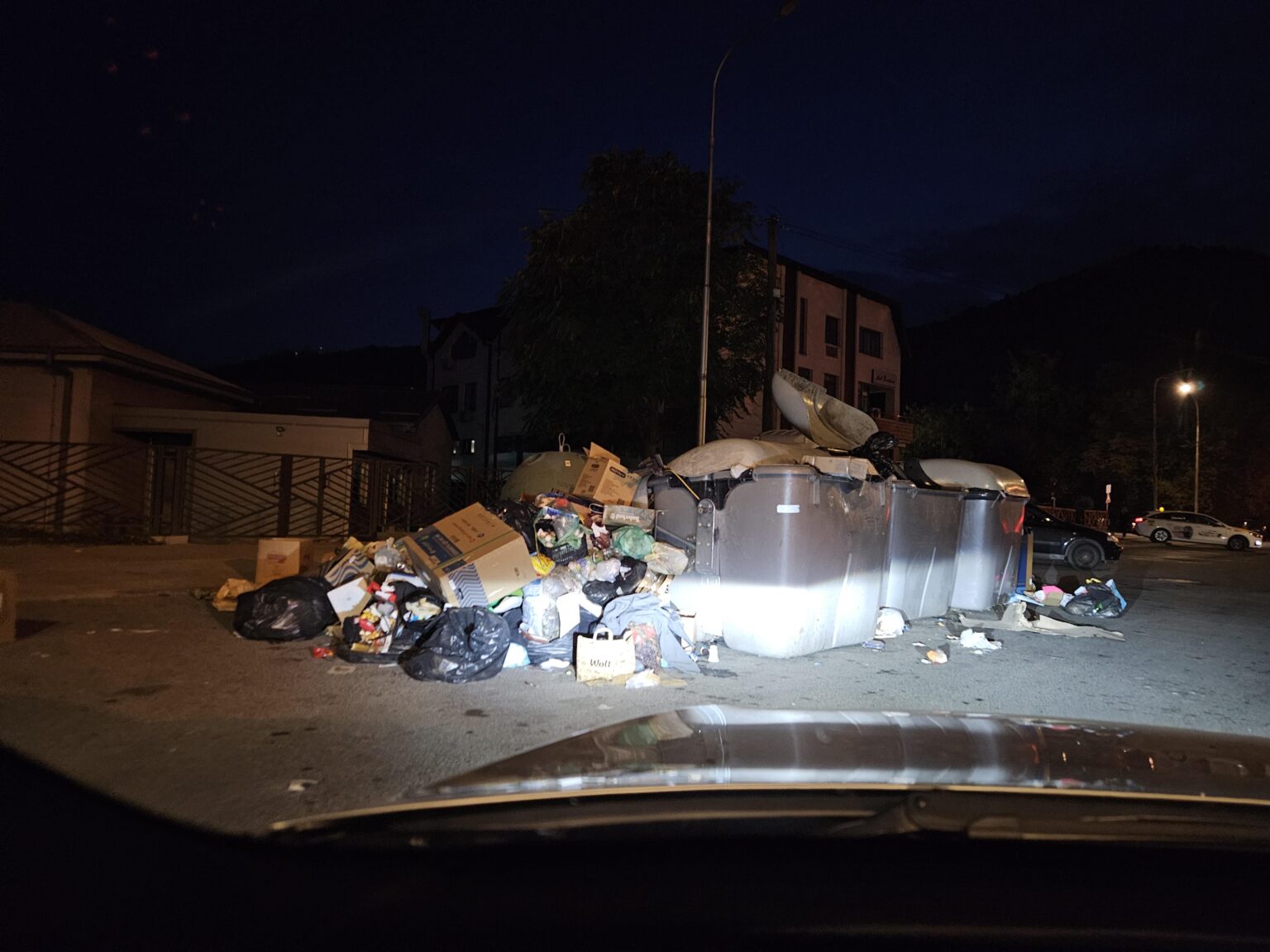 Garbage in Kisela Voda