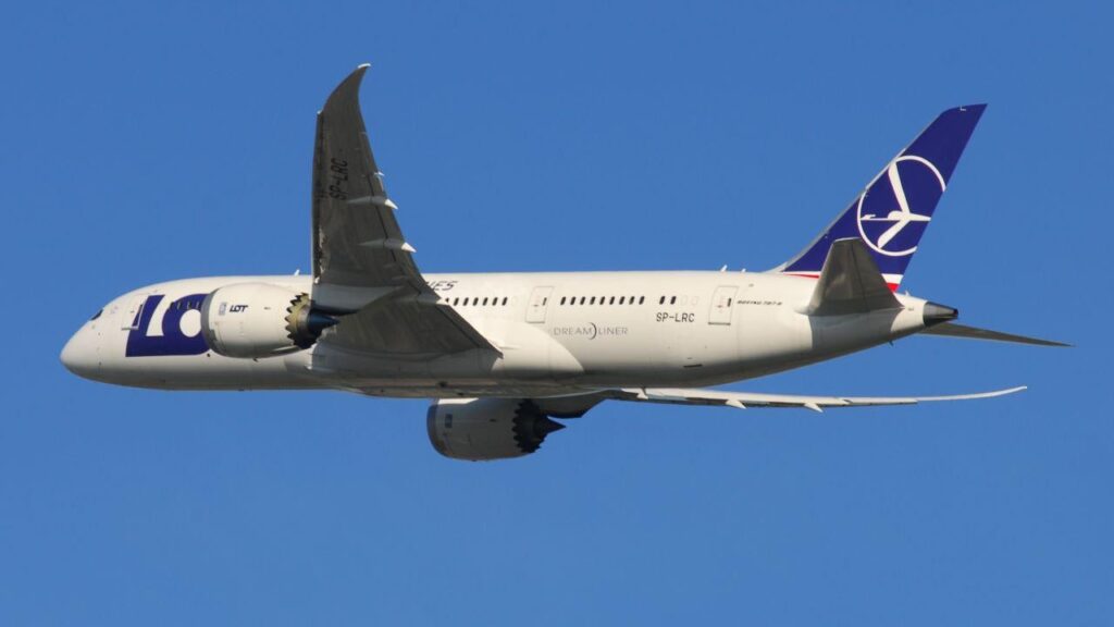 LOT flight makes emergency landing in Denmark after passenger dies on board