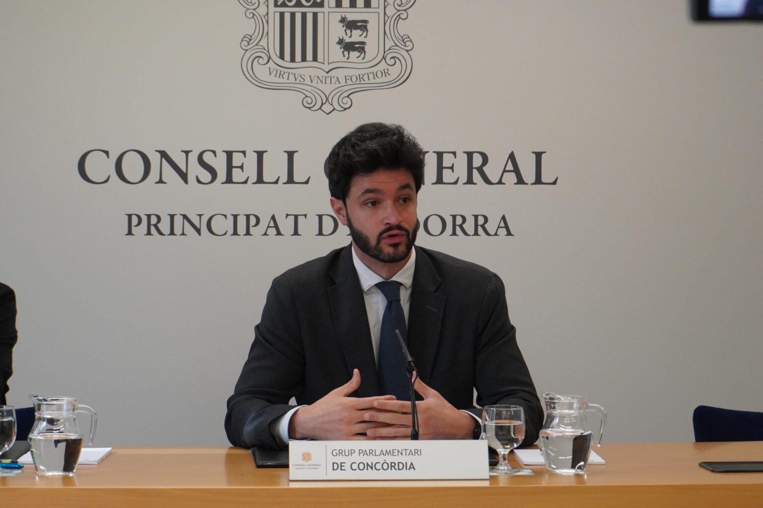 Concord calls as an electoralist increased 10% in official salaries