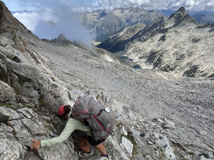 Scrambling down from Col de Mulleres 