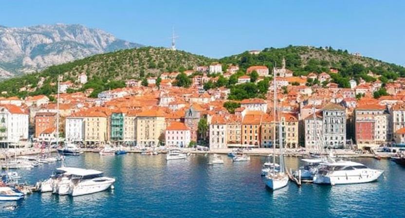 Croatia Sees Growth in the Cruise Industry by More than Nine Percent Increase in Visits, with Dubrovnik, Split and Zadar Leading Foreign Cruise Stops in this Year Croatia Sees Growth in the Cruise Industry by More than Nine Percent Increase in Visits, with Dubrovnik, Split and Zadar Leading Foreign Cruise Stops in this Year