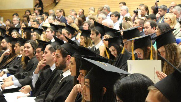 Eurostat: At the bottom of the EU Greece in absorbing new graduates