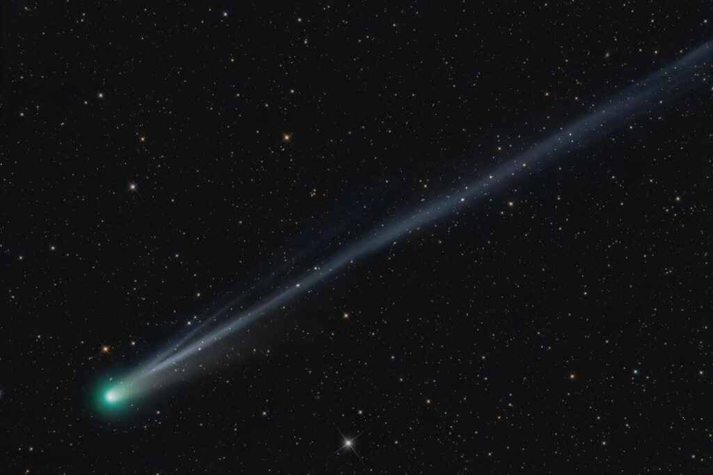 A comet visible to the naked eye will make its closest approach to Earth on October 21