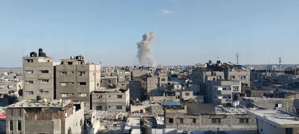 Israel conducts wave of bombings across Gaza, threatening to resume war