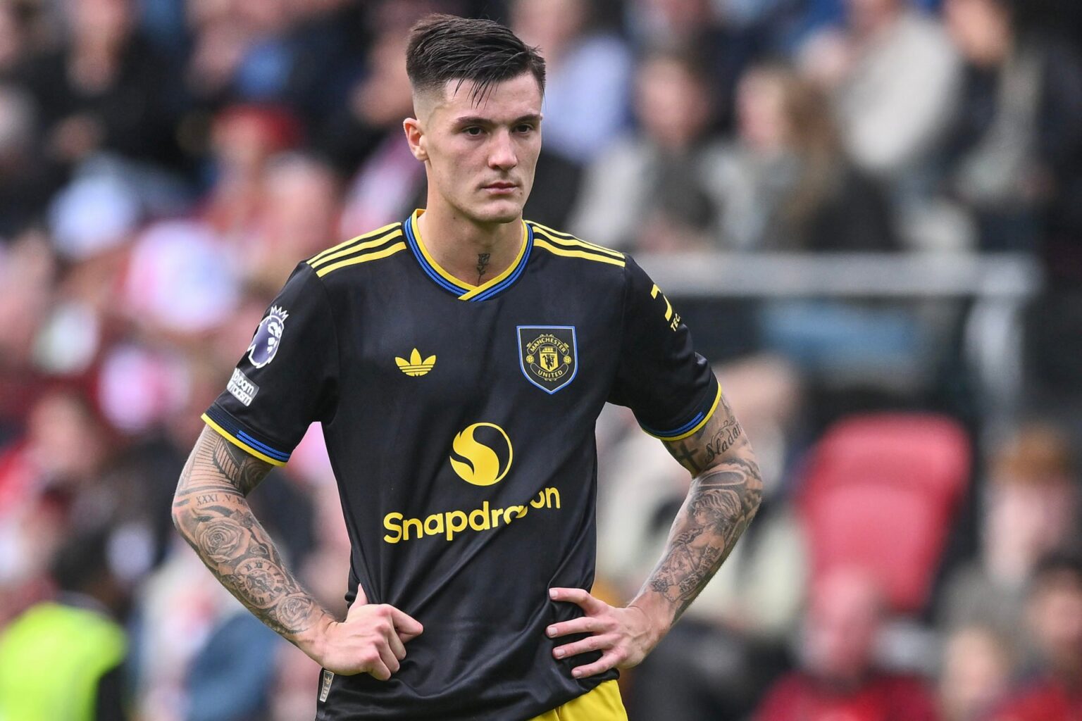 Slovenia manager gives verdict on Benjamin Sesko’s difficult start at Man Utd, ‘only the best…’ Slovenia manager gives verdict on Benjamin Sesko's difficult start at Man Utd, 'only the best...'