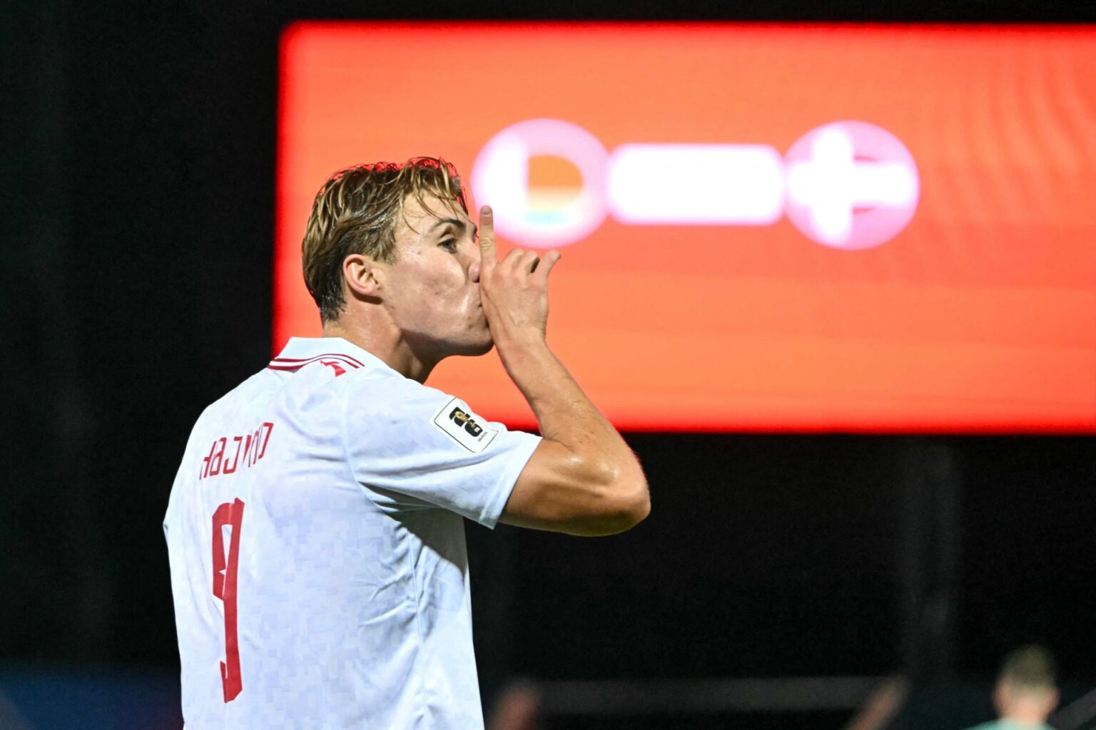 Denmark boss highlights Rasmus Hojlund key improvements after 6-0 win, ‘now he’s bursting with…’