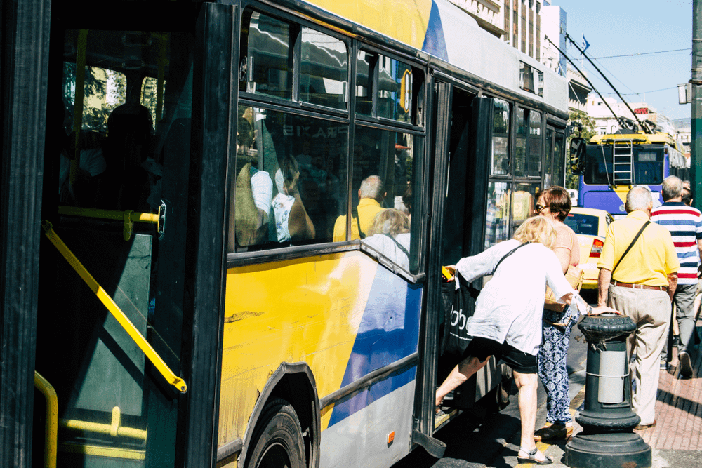 Passengers are increasing, MMM routes are constantly decreasing