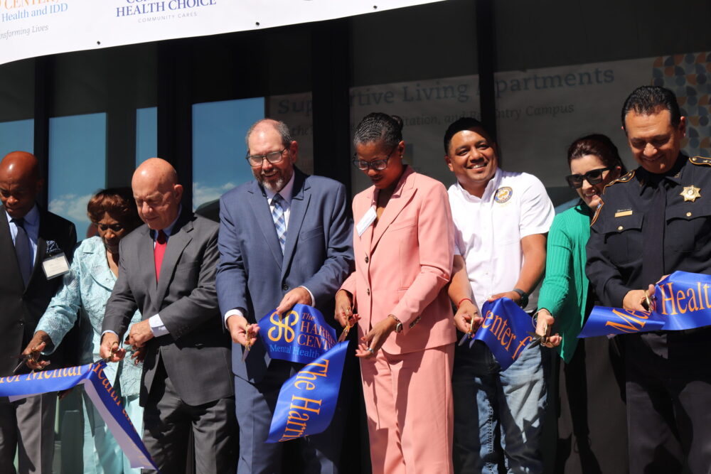 Harris Center for Mental Health Apartment Ribbon Cutting