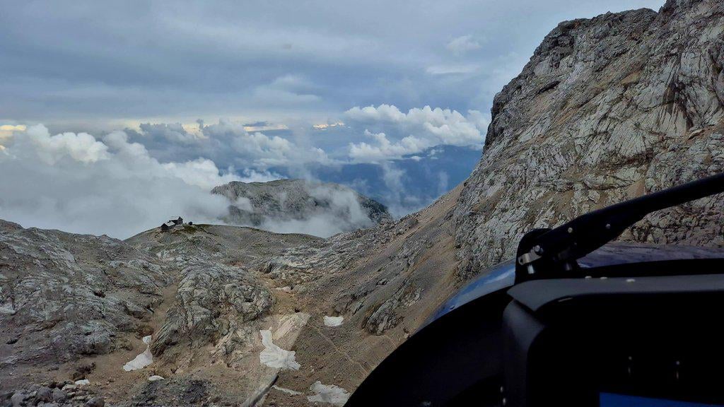 In a mountain accident in the Trigava area, a 21-year-old US hiker died