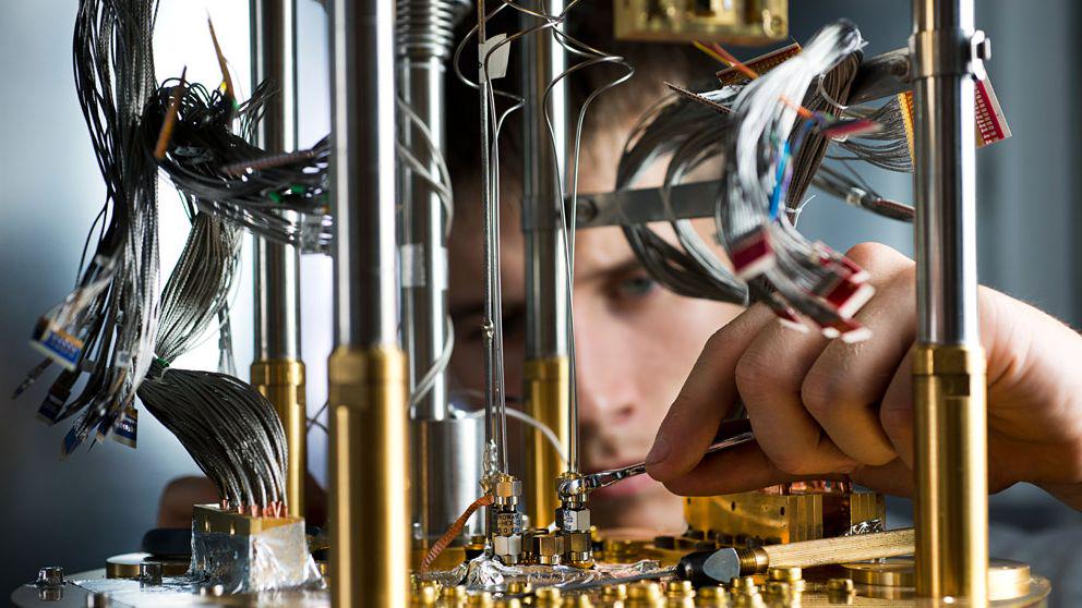 How Italy ended up at the center of business interests in quantum computing between Europe and the United States