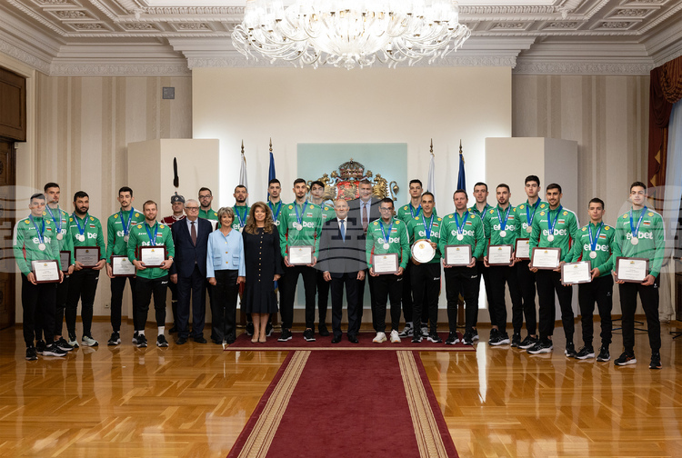 President, Parliament Honour Bulgaria’s National Volleyball Team following World Championship Triumph