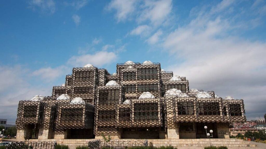 99 Distinctive Domes And Laced With Fishing Nets: How Kosovo’s National Library Wraps Learning In A Stunning Visual Narrative
