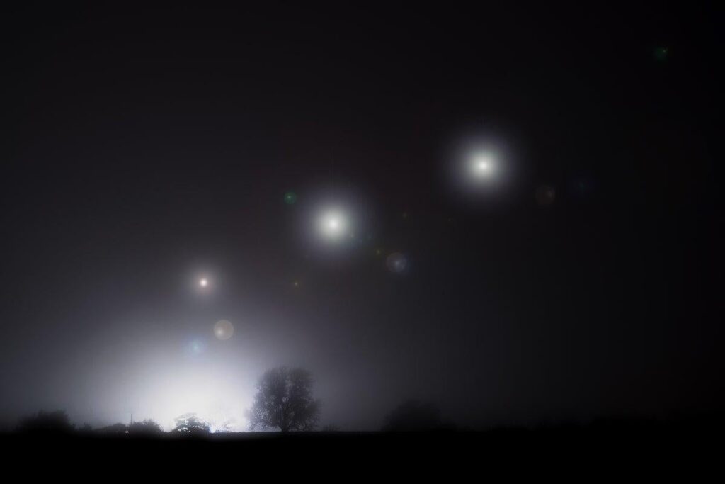 Some scientists see UFOs in old telescope data. Others see a teachable moment