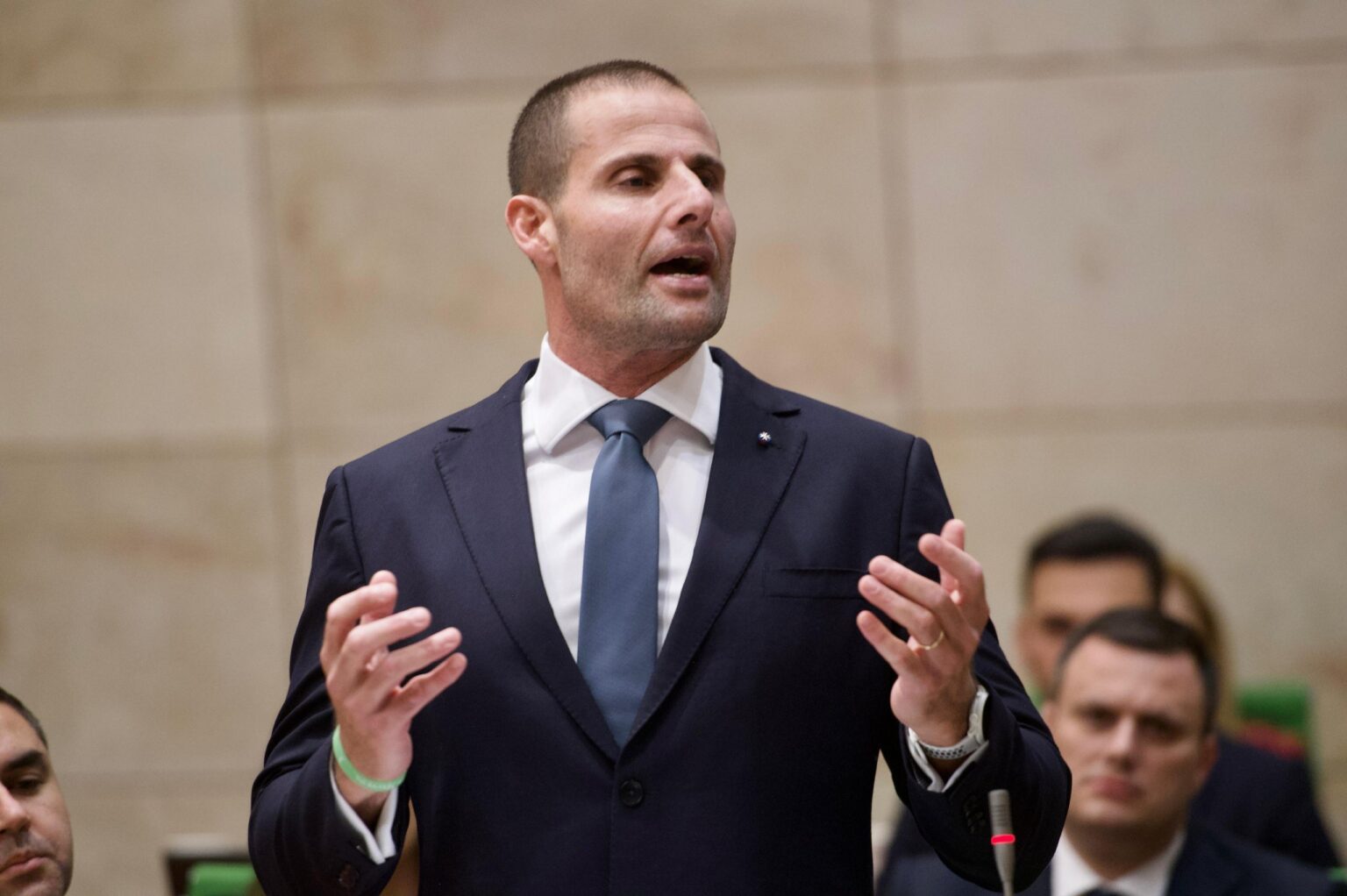 Prime Minister dismisses claims of Russian agents influencing Maltese government