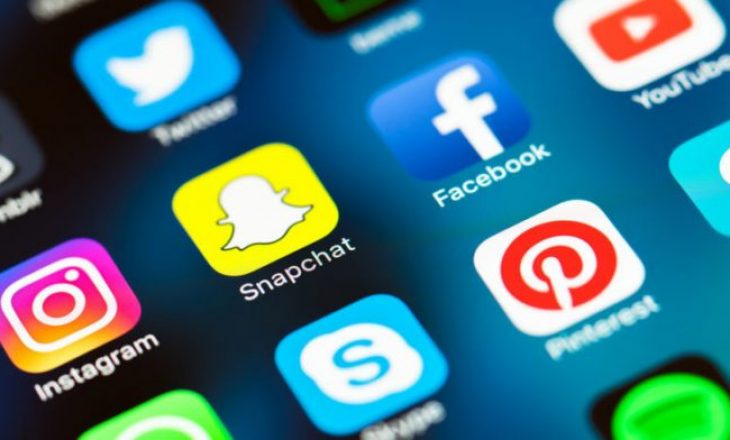 Greece becomes first EU country to impose restrictions on minors' access to social media
