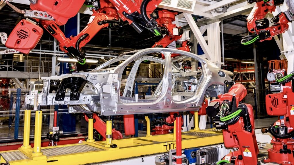 Stellantis Cuts 10,000 Italian Jobs Since 2020
