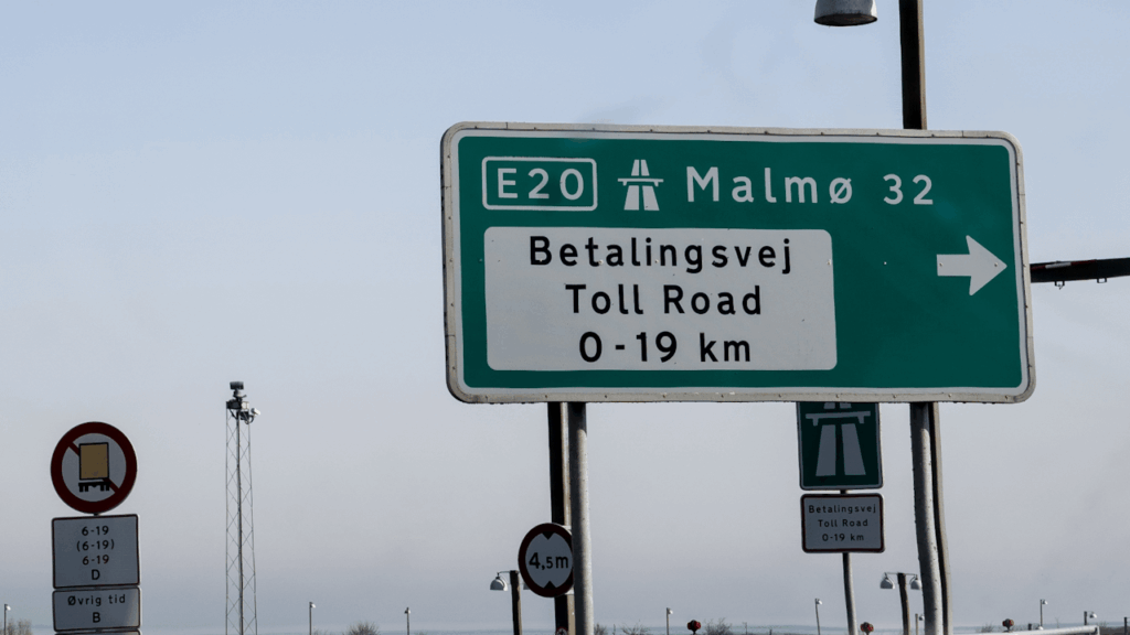 50 drivers ended up in Sweden by mistake