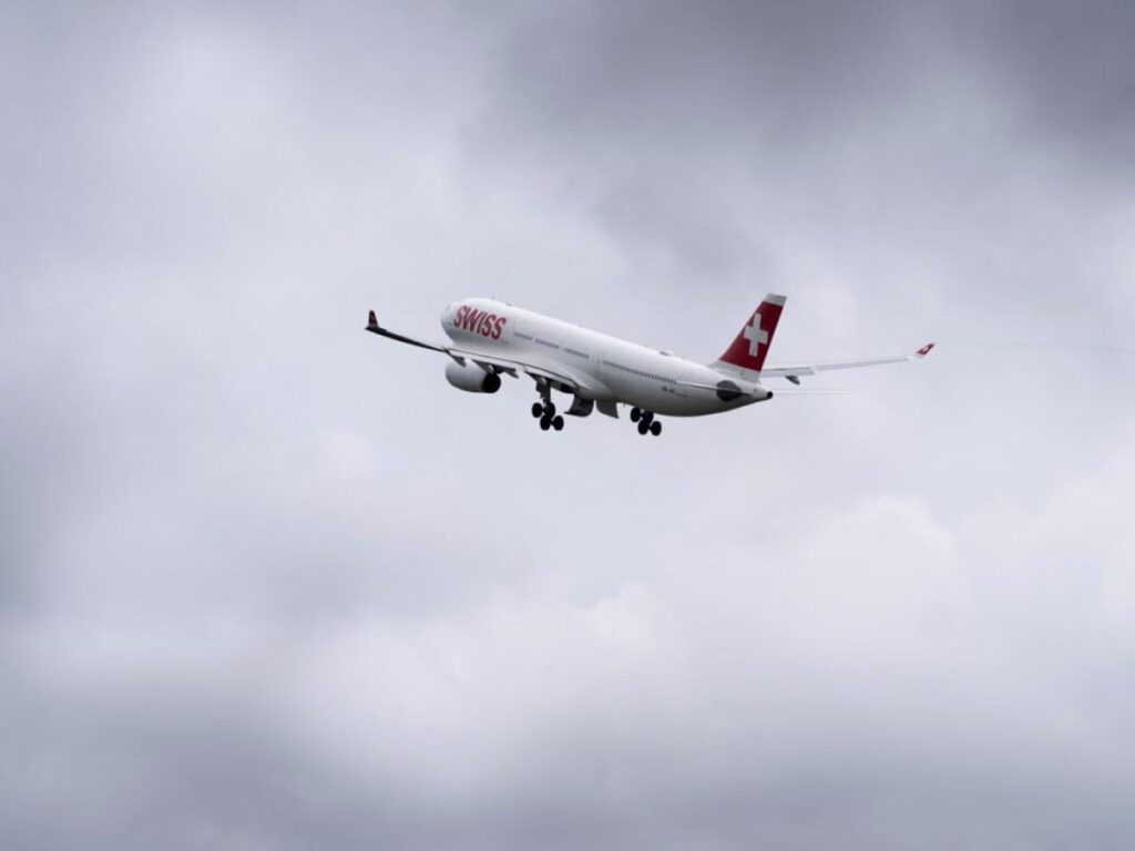 SWISS 'eyes cheaper Indian flight crews'