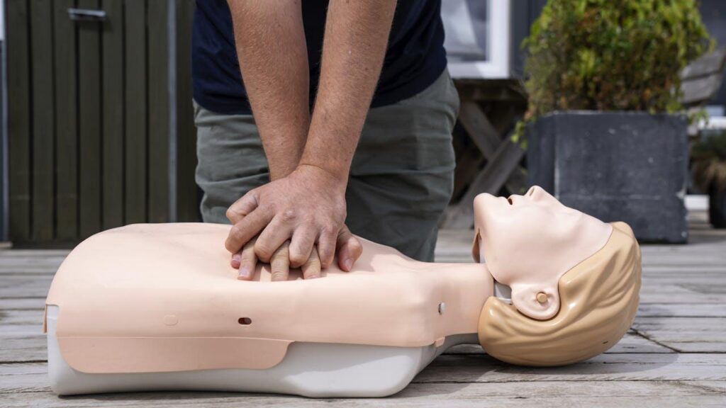 One in three will not remove women's bra during CPR after cardiac arrest