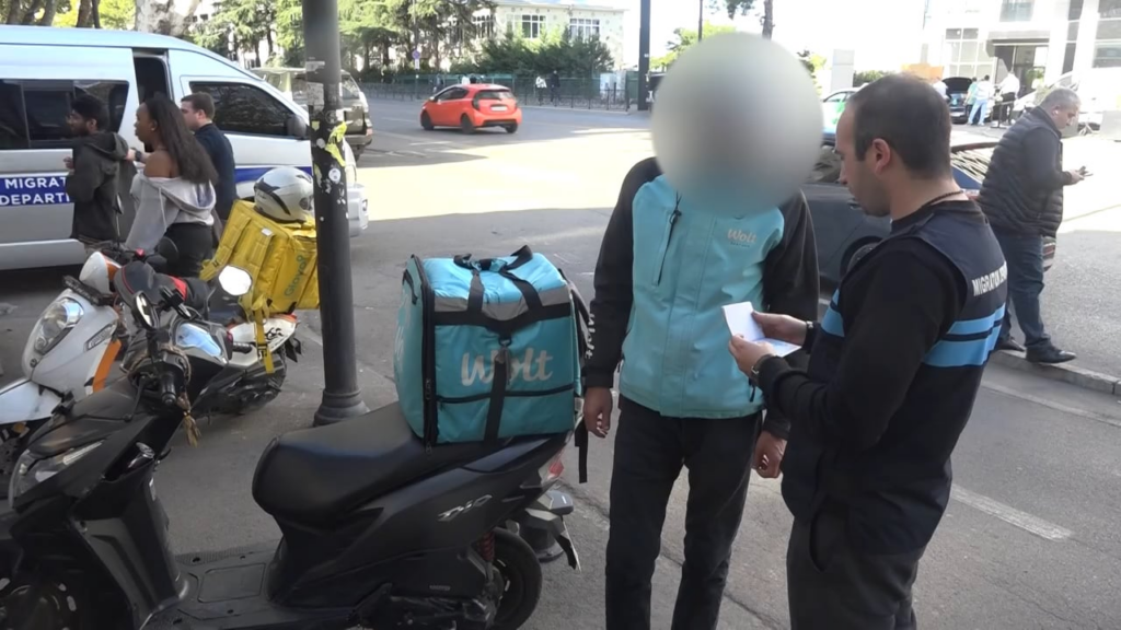 Georgian Migration Department raid: 20 foreign workers from 8 countries detained at workplaces (delivery/food service), face deportation