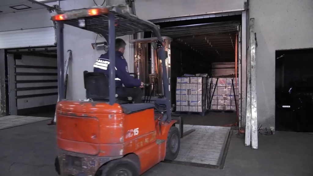 Police intercept 250kg heroin shipment ($28M street value) concealed in wet wipes packaging, detain 2 previously convicted Georgian nationals