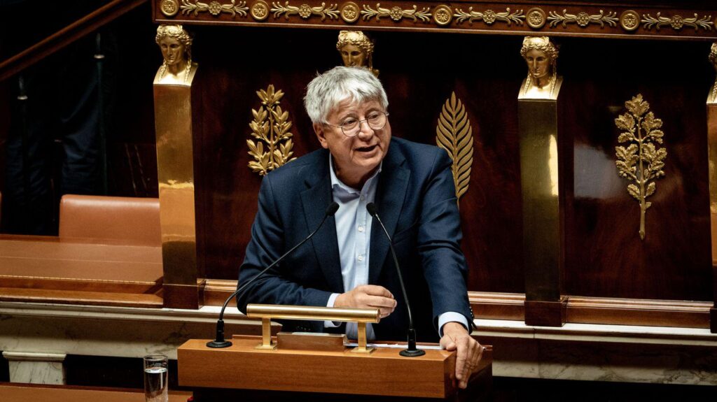 Budget 2026: deputies reject the targeted universal tax by one vote, LFI criticizes the abstention of the PS Budget 2026: deputies reject the targeted universal tax by one vote, LFI criticizes the abstention of the PS