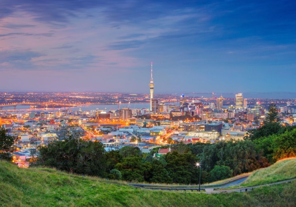 New Zealand reforms Skilled Migrant category resident visa.