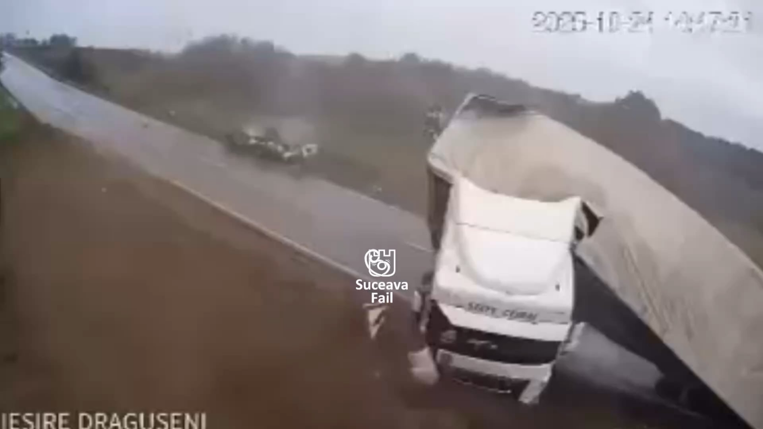 Road accident, between a road train and a passenger car, at the exit from Drăgușeni, towards Cristești.
