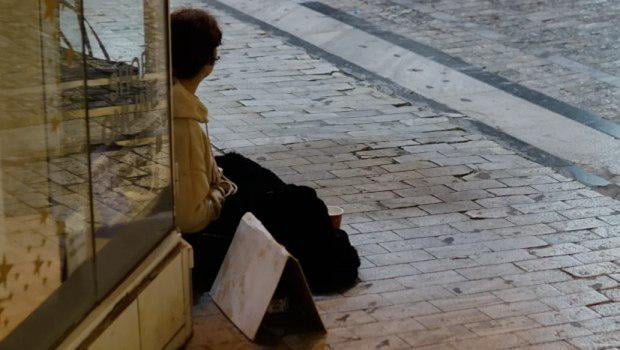 Eurostat survey: Greeks are poorer than Albanians: Analyzing a Eurostat survey on poverty indicators in Europe, Albanian media finds that Greeks are poorer than Albanians, or at least they feel that way