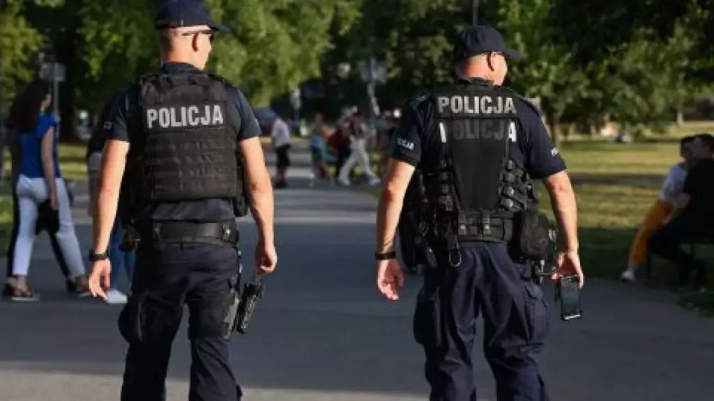Media: Poland, Romania detain Ukrainians in Russian plot to smuggle explosives