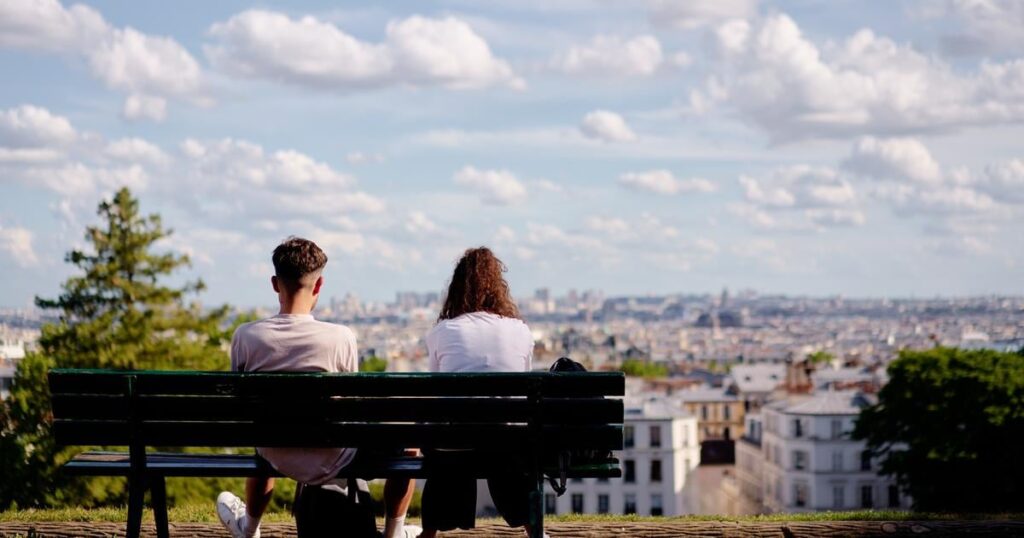 “It’s Nicolas who pays”: why today’s thirty-somethings have real reasons to feel downgraded