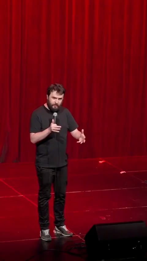 When you learn history from a comedian stand-up!