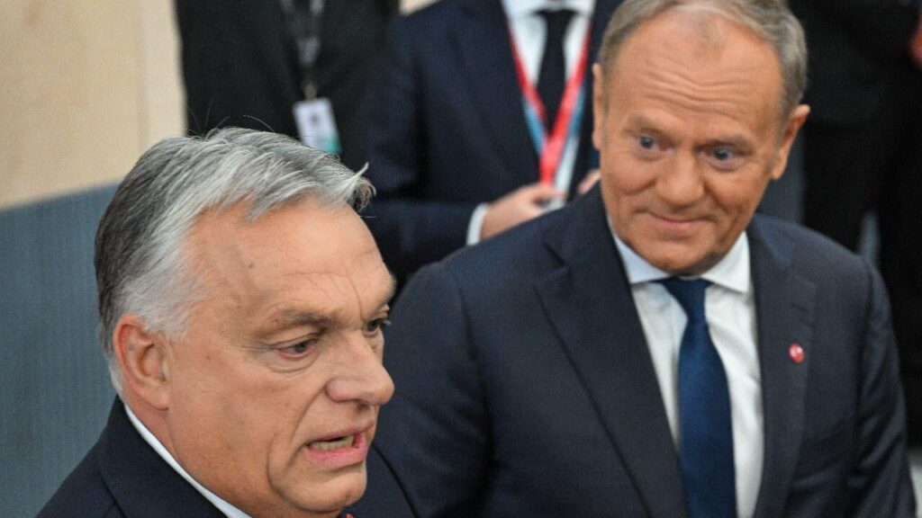 Polish minister accuses Orbán of ‘financing’ Moscow’s war in Ukraine