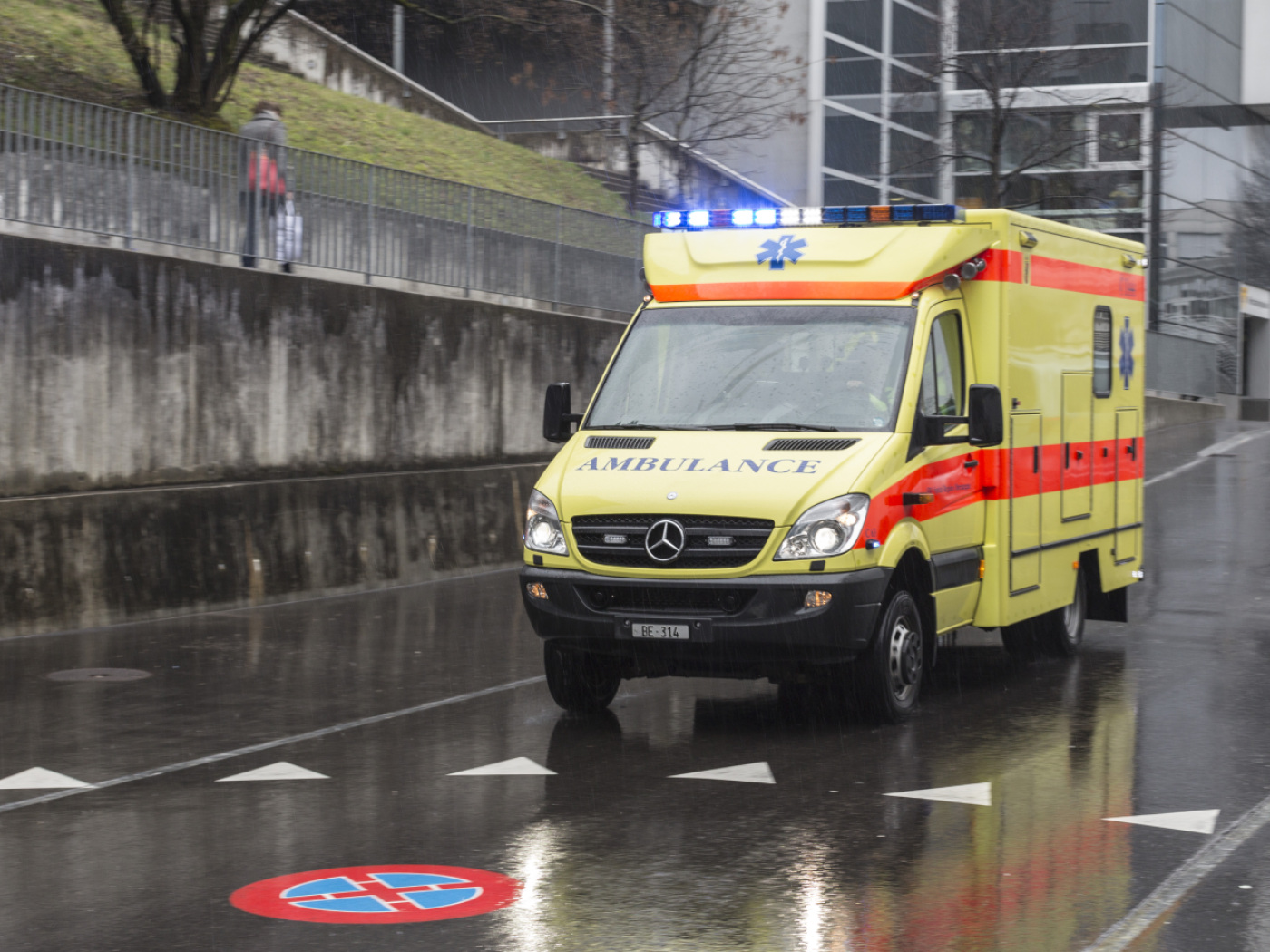 Stroke mortality in Switzerland halved in 20 years