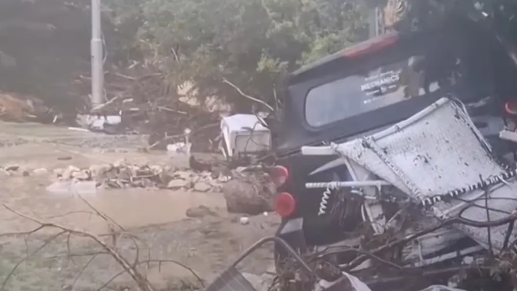 One dead, six rescued after severe flood hits Elenite holiday village, Bulgaria One dead, six rescued after severe flood hits Elenite holiday village, Bulgaria