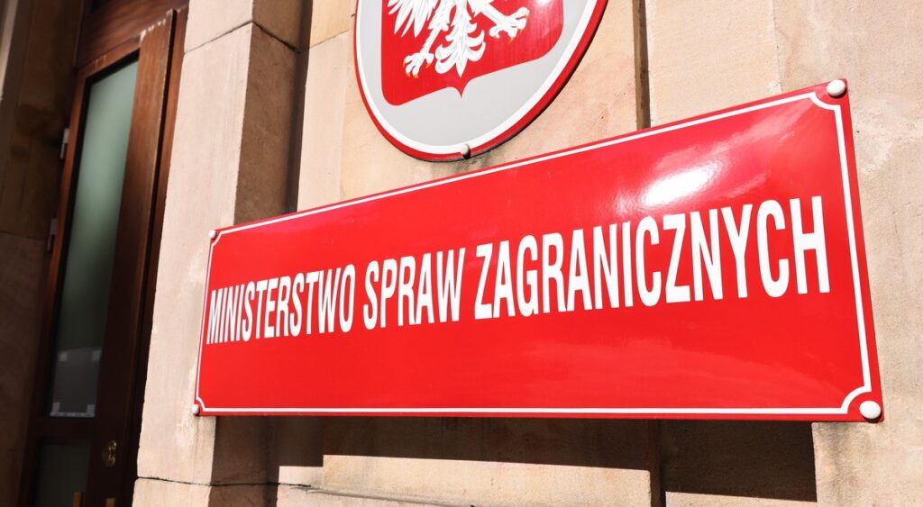 The Polish Ministry of Foreign Affairs said unofficially that Polish citizens held by Israel as part of the Global Sumud Flotilla were deported to Greece on Monday, 6 October, 2025.