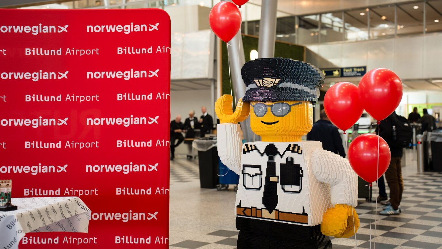 Norwegian launches new route from Edinburgh to Billund, Denmark Norwegian launches new route from Edinburgh to Billund, Denmark