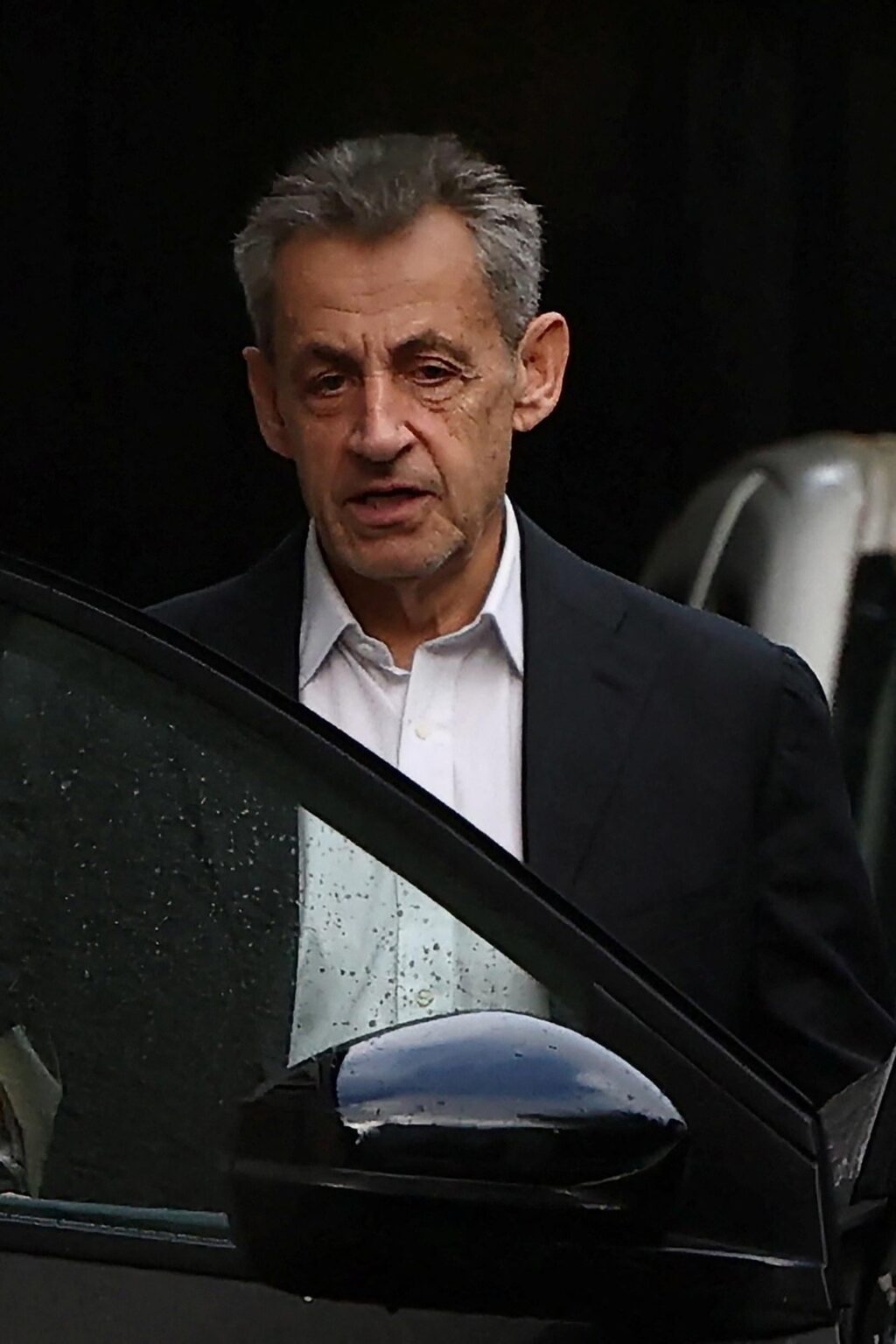 Nicolas Sarkozy received at the Elysée before his incarceration