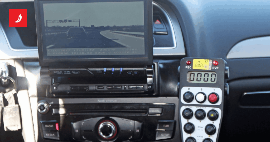 The young man (20) drove 215 km/h to the highway, police immediately stopped him