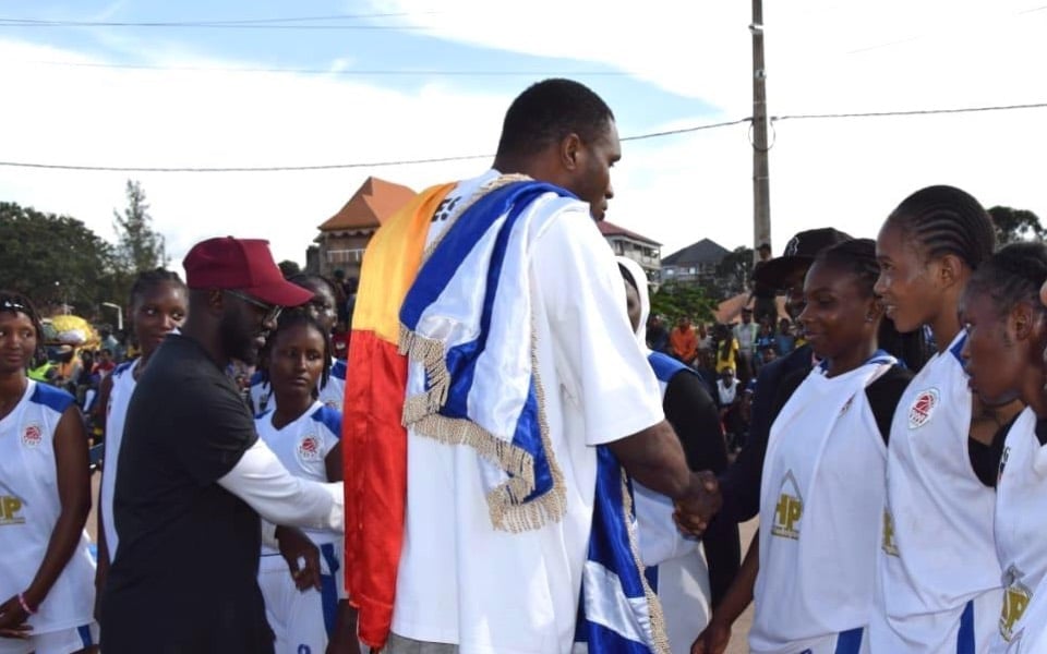 from-guinea-to-greece-how-a-basketball-camp-is-changing-lives-across-continents2