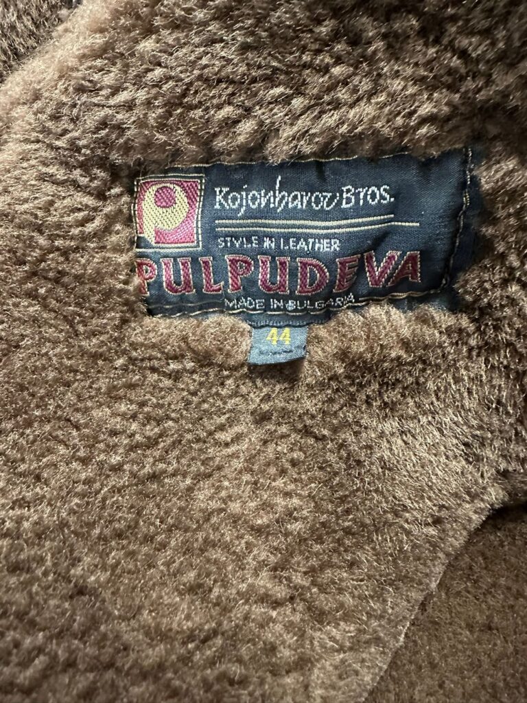 Hey can anyone help identify this leather jacket?