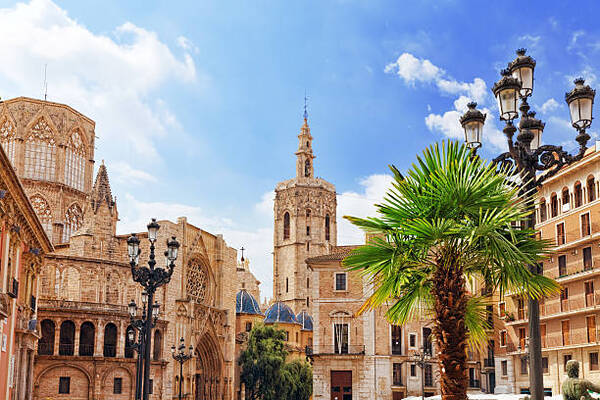 Spain’s New Fines On Ryanair, Vueling, EasyJet, Norwegian, And Volotea Face EU Opposition, Arguing That Airlines Have The Right To Set Baggage Fees
