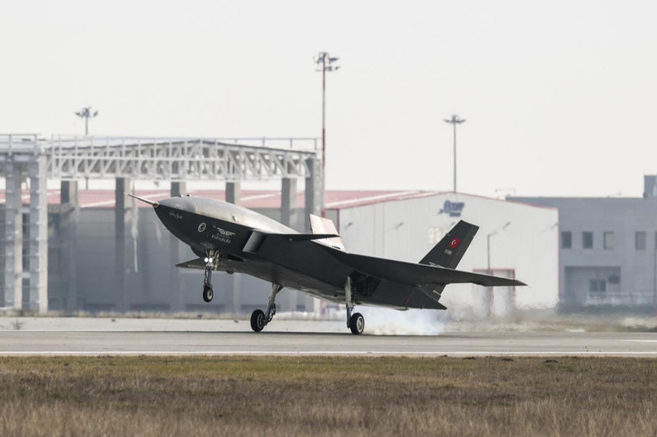 The development process of Baykars Bayraktar Kizilelma, which will serve as Türkiyes first unmanned fighter jet during tests in Ankara, Türkiye, Feb. 27, 2025 (Photo via Baykar)