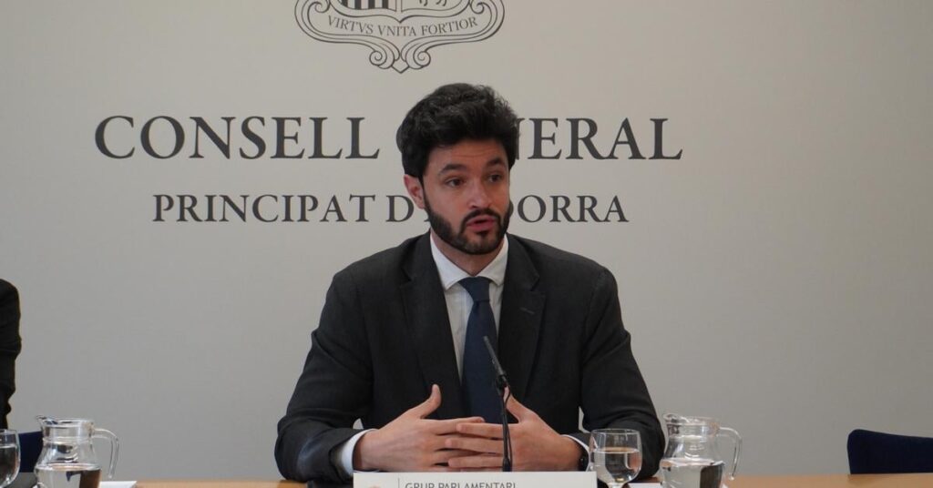 Concord denounces that the salaries of officials by electoralism have increased