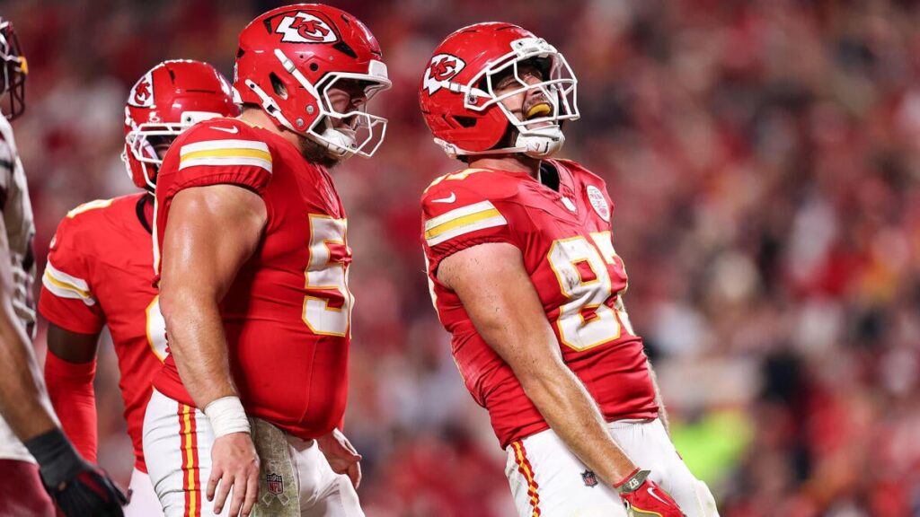 2025 NFL playoff picture, standings: Predicting who makes the playoffs after Week 8 in AFC, NFC
