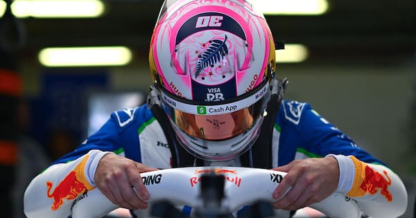 Lawson retires from Mexican GP as Norris cruises to victory