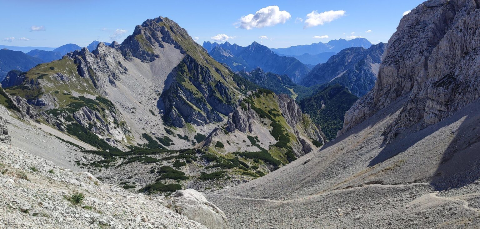 I just hiked the Slovenian Mountain Trail AMA