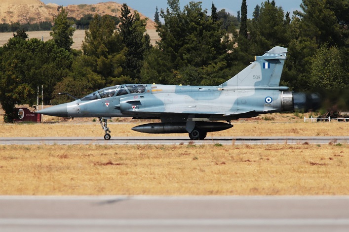 Greece is preparing to transfer artillery and ammunition worth nearly €200M to the Armed Forces of Ukraine.